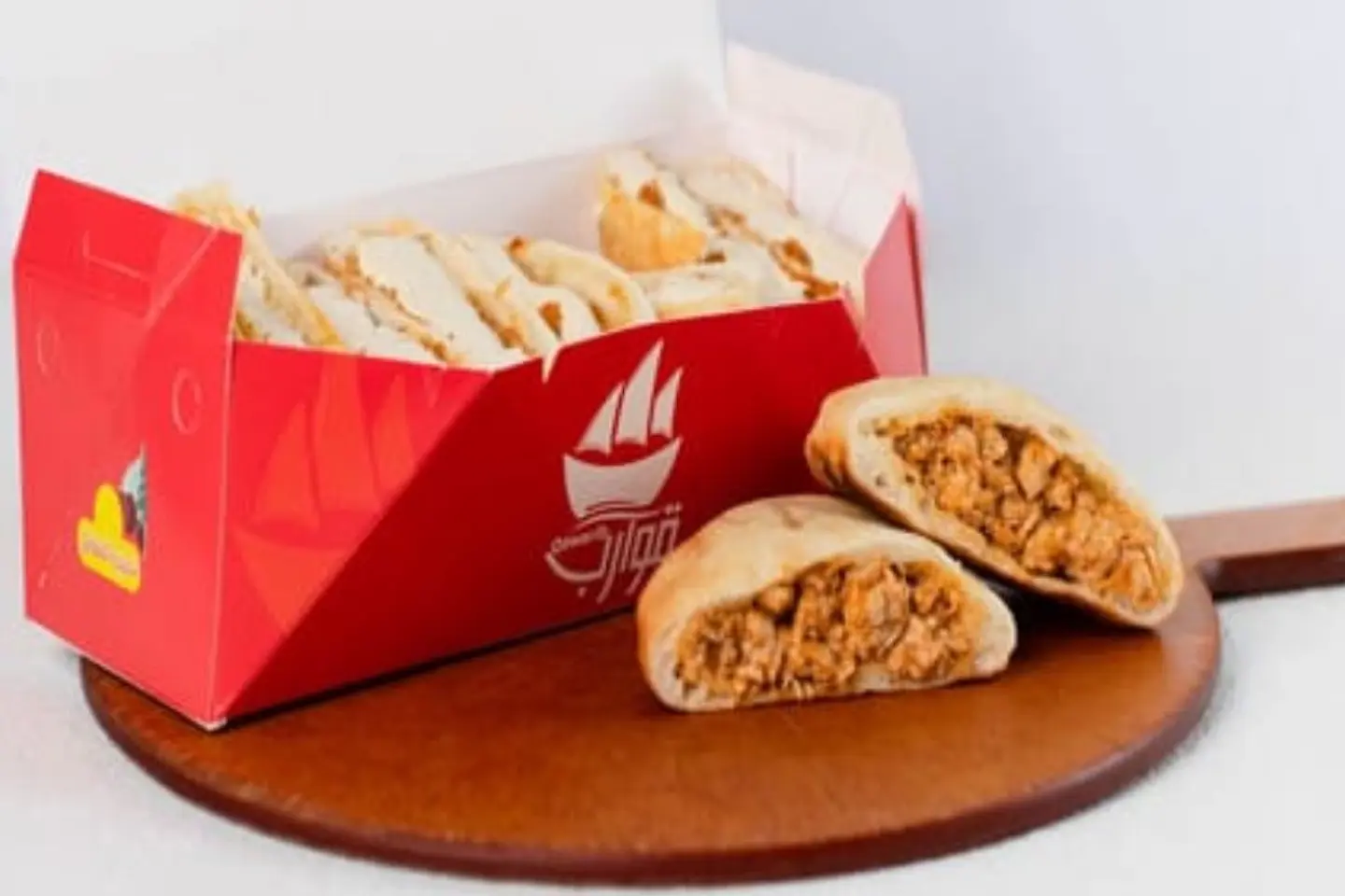 Qawarib Box - Falafel