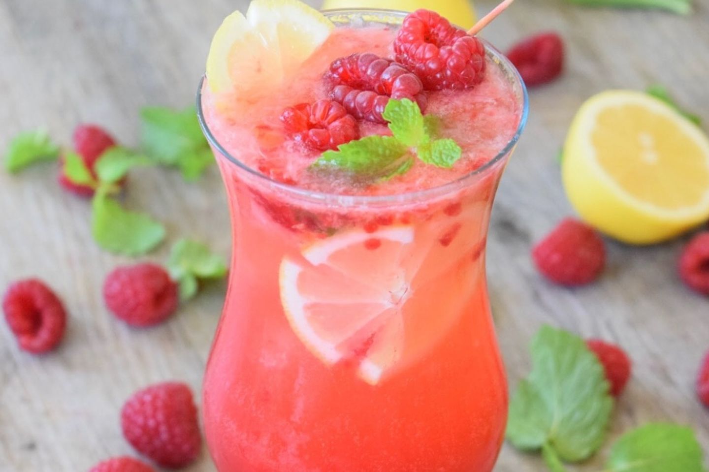 Rose Berry Mojito