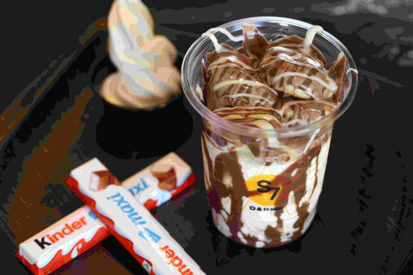مني بانكيك بالايسكريم