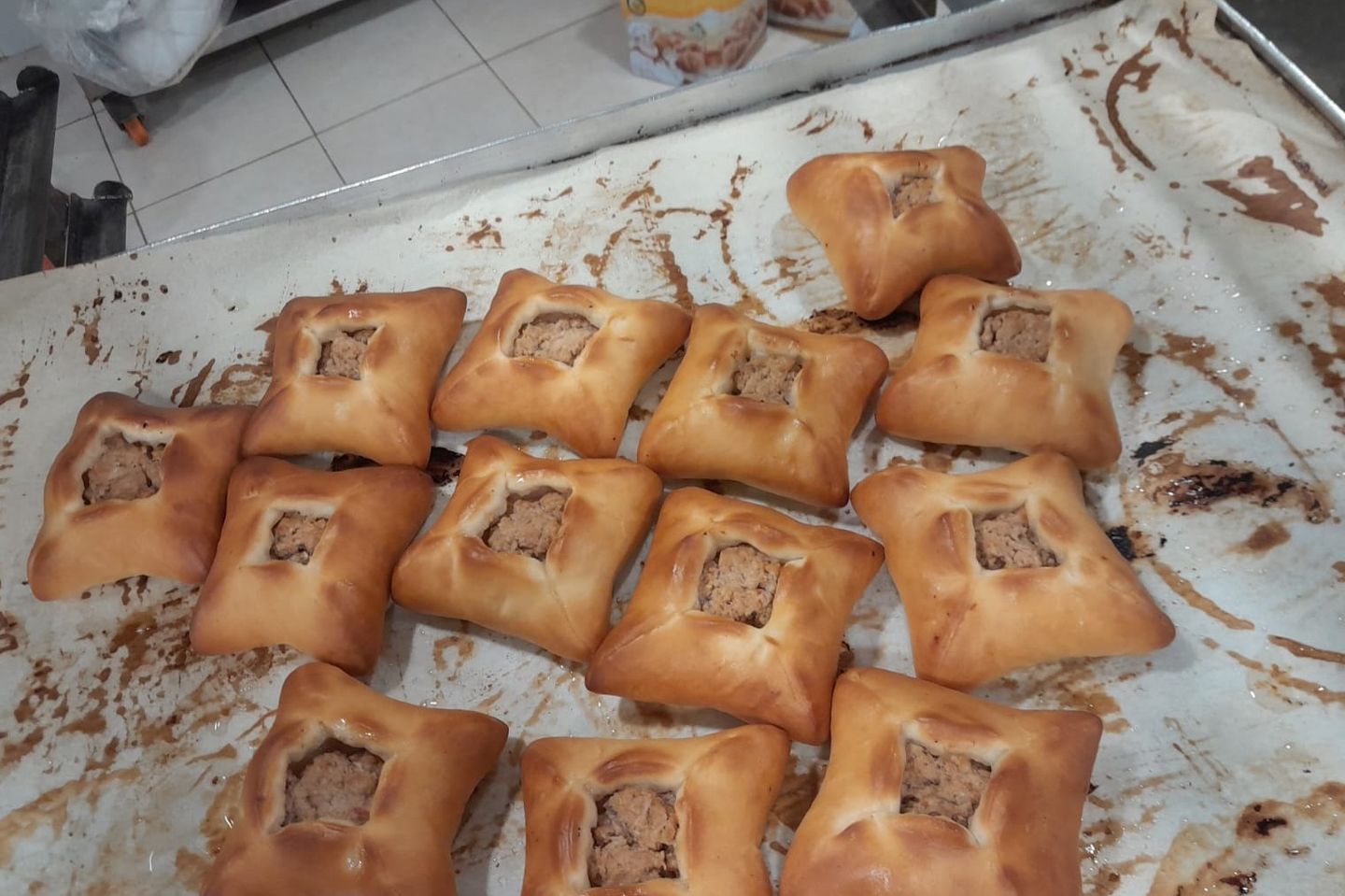 معجنات لحمة