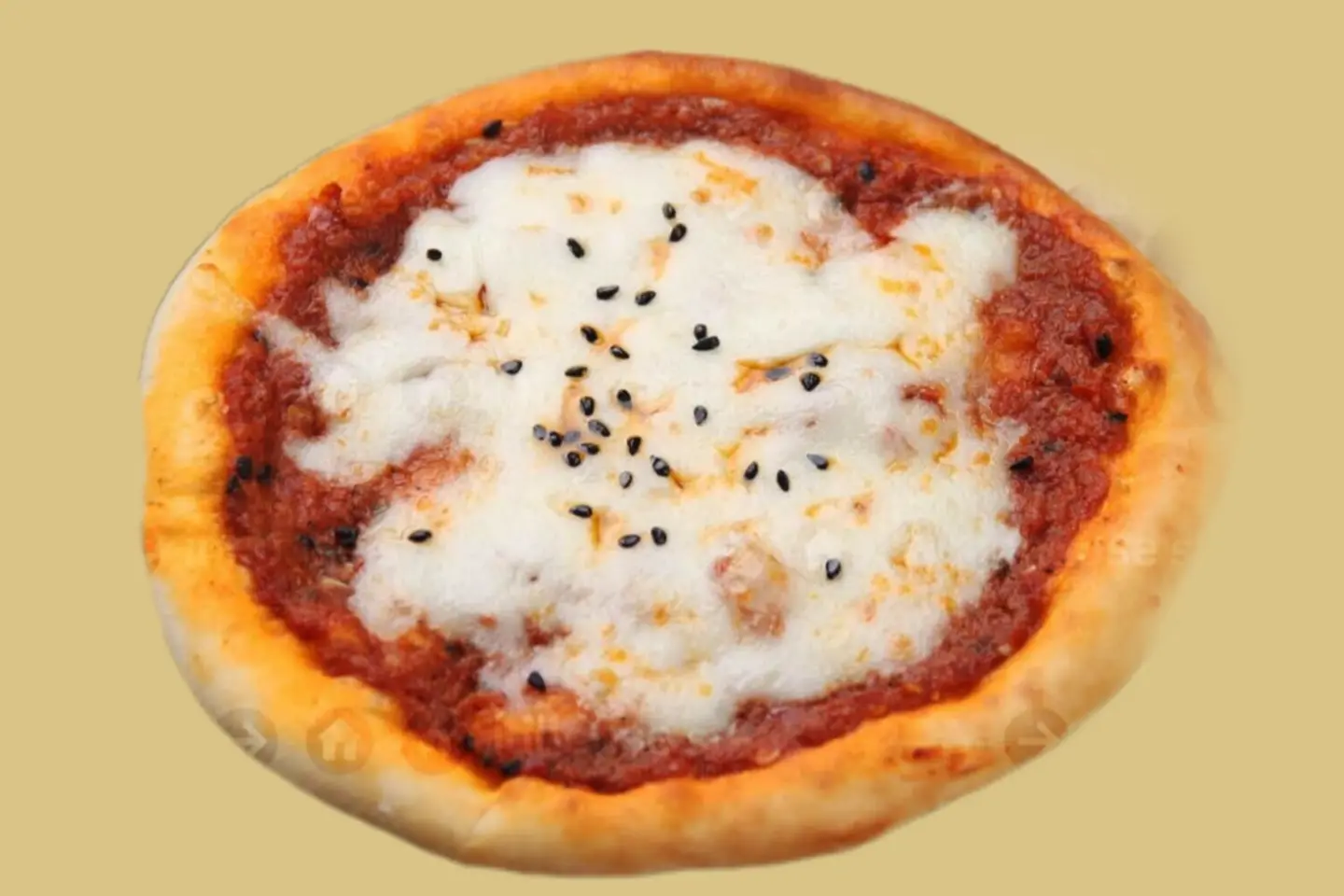 منقوشة محمرة بجبن القشقوان