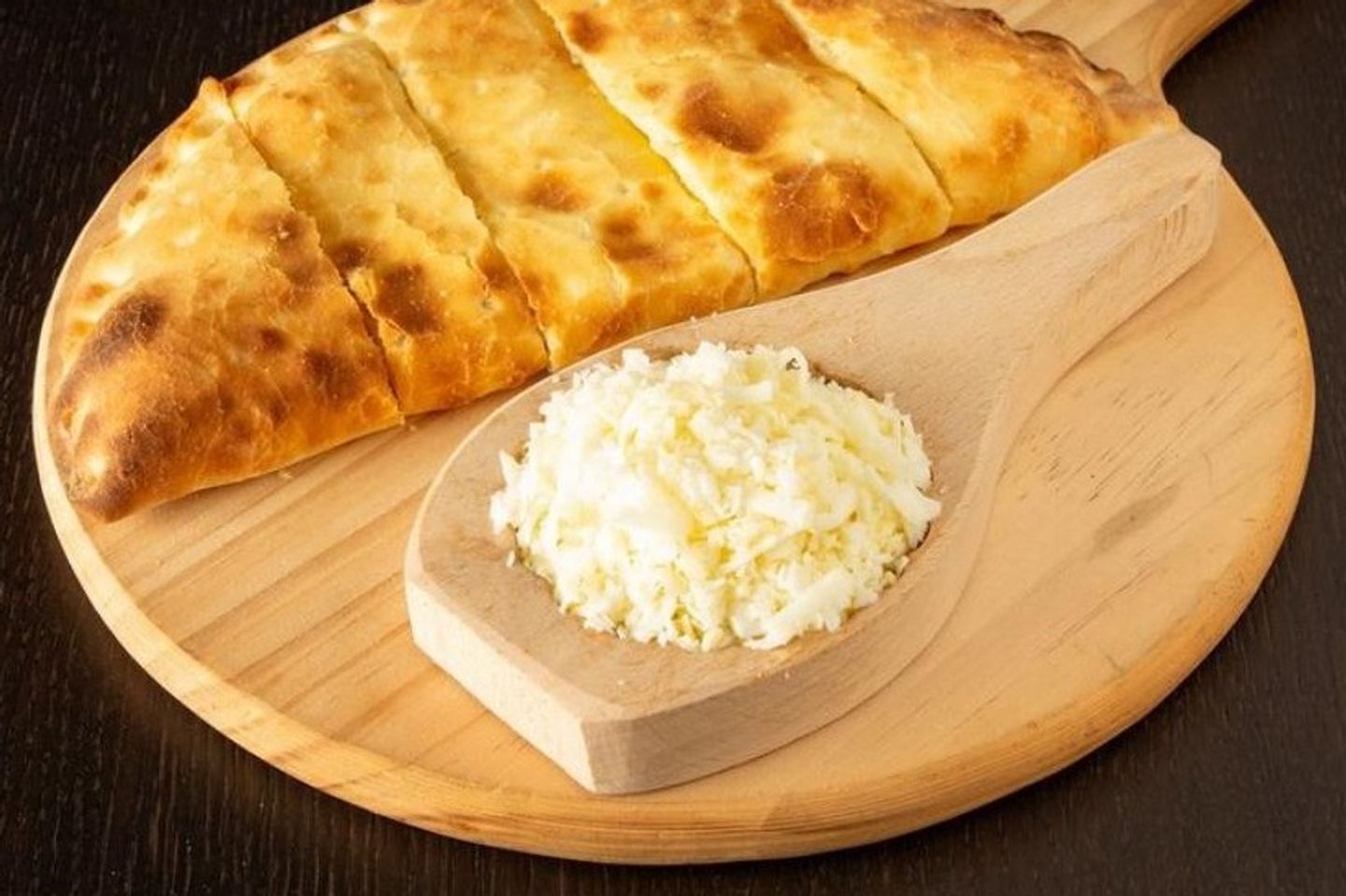جبنة عكاوي مقفلة