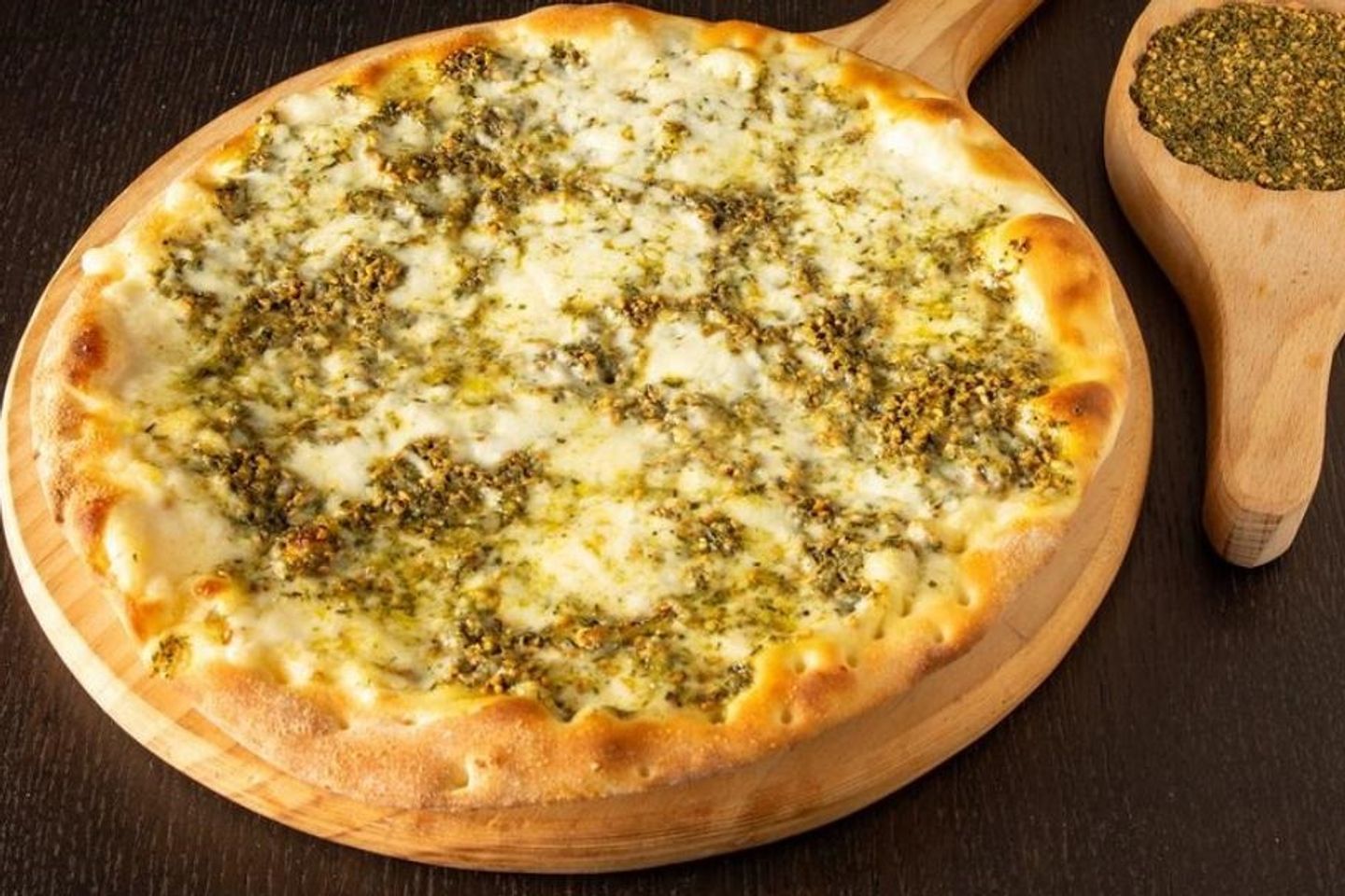 جبنة بالزعتر