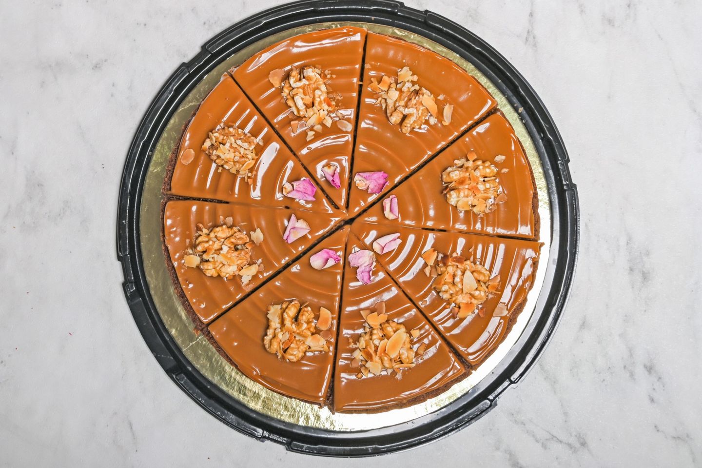 Medium Date Cake