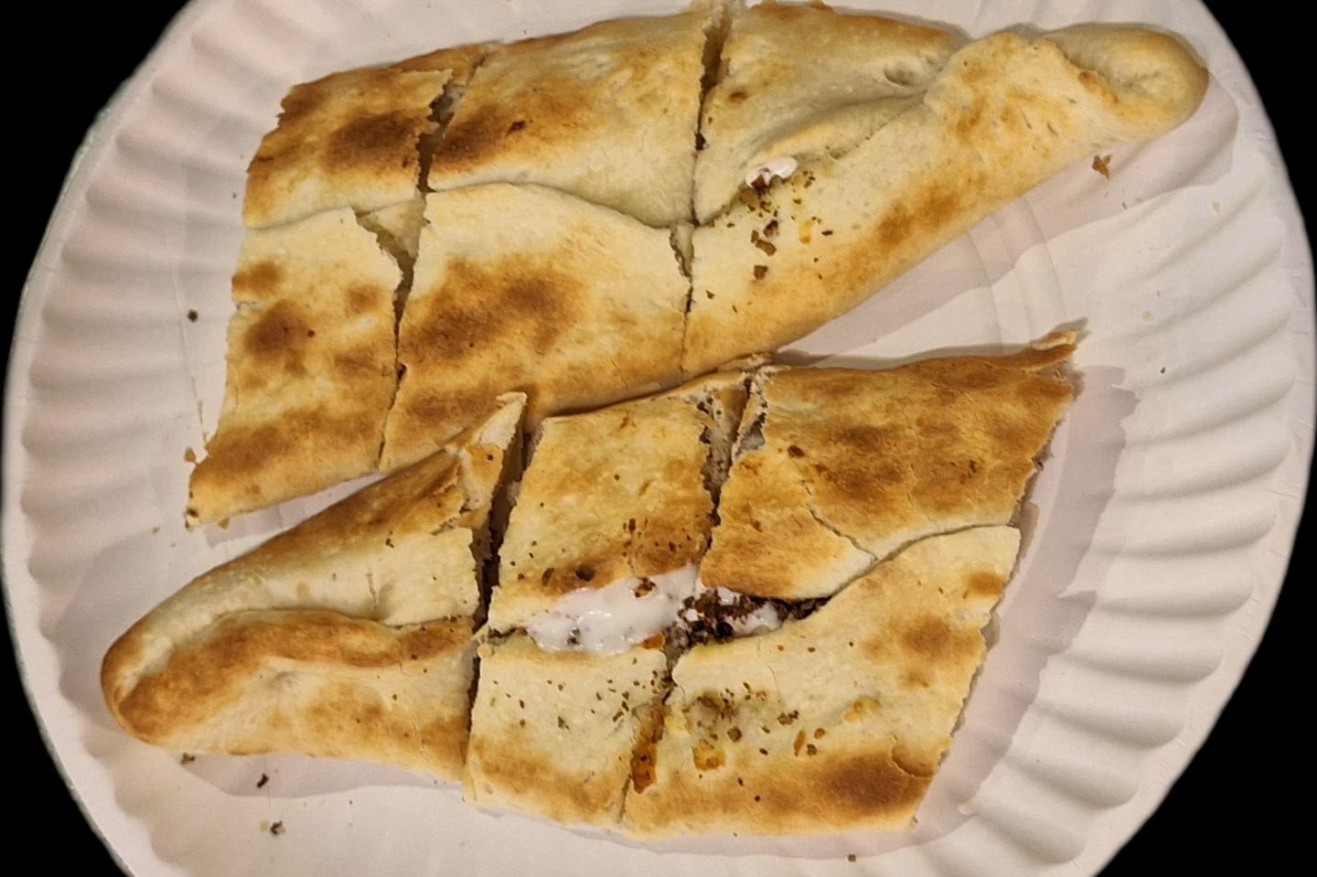 فطيره زعتر بالجبن