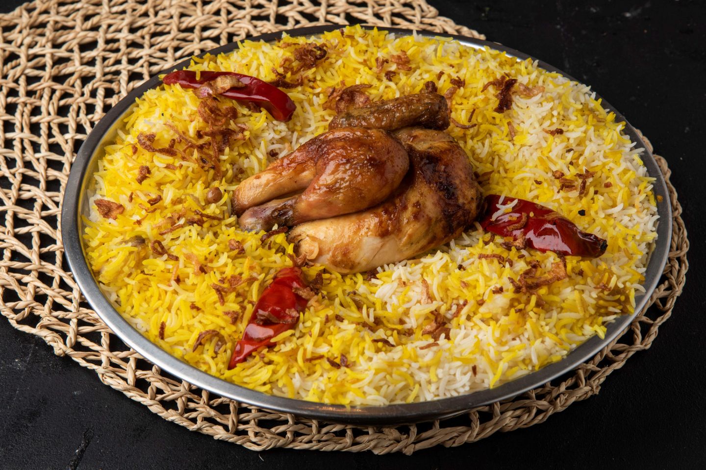 نصف شوايه مع الأرز
