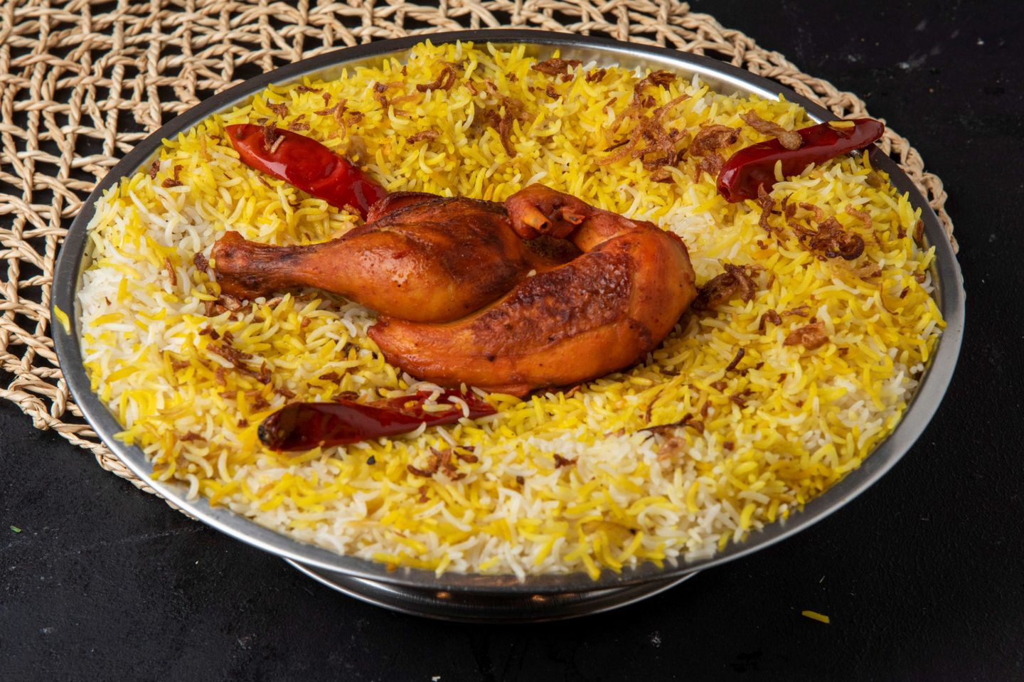 نص حبه محمرة فرن مع الأرز