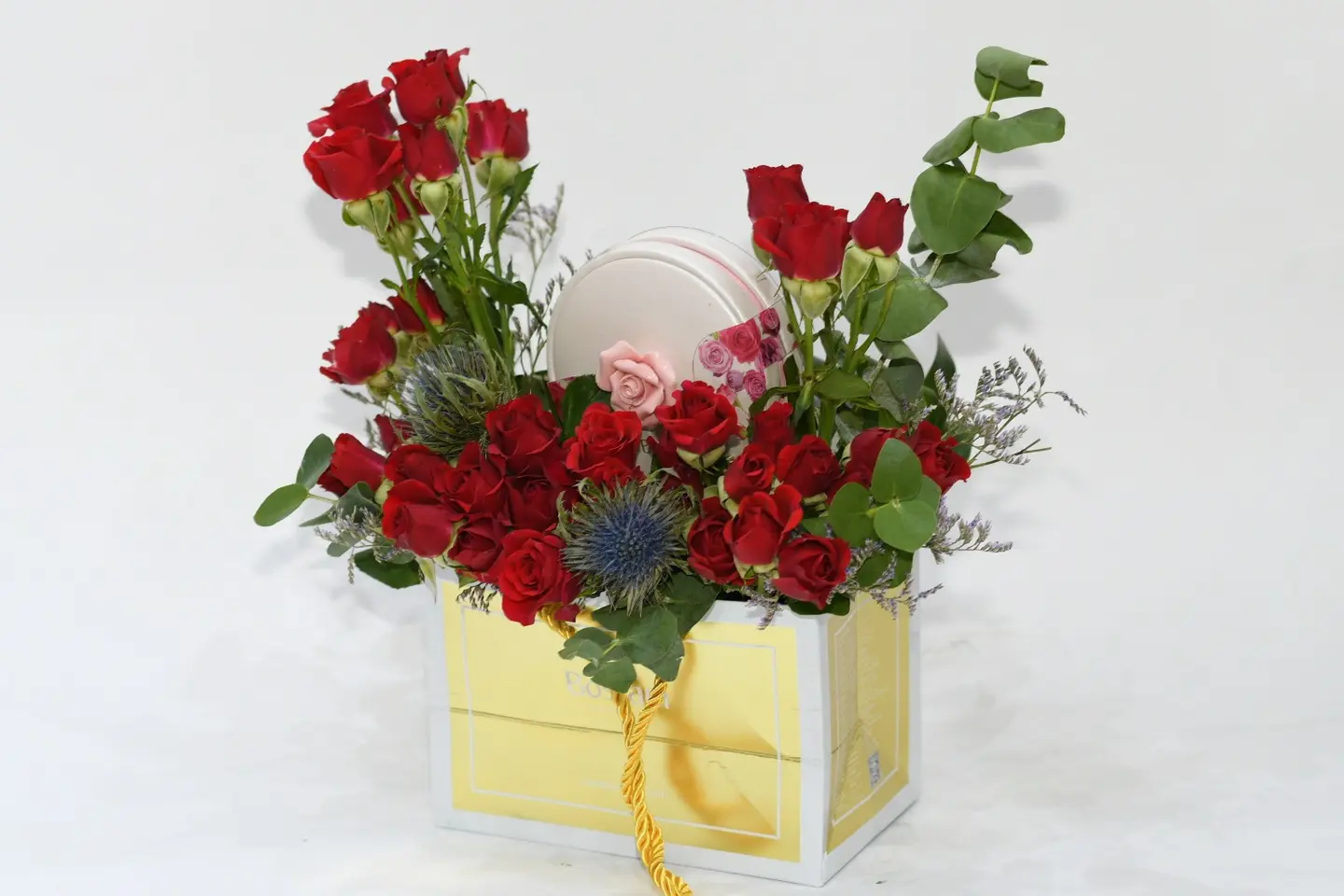 Bustani Chocolate With Baby Rose Red