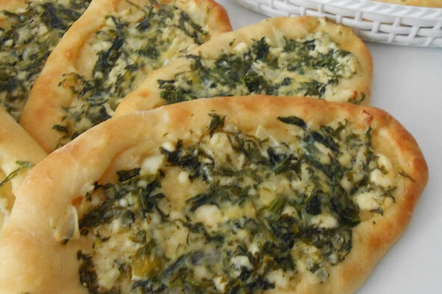 سبانخ جبنة