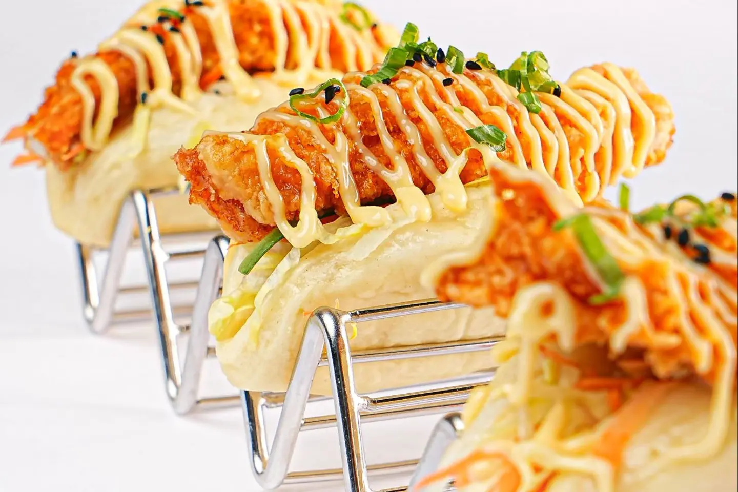 Crispy Chicken Bao