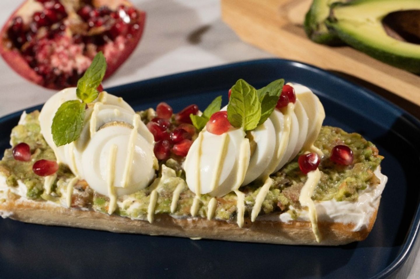 Avocado Eggs