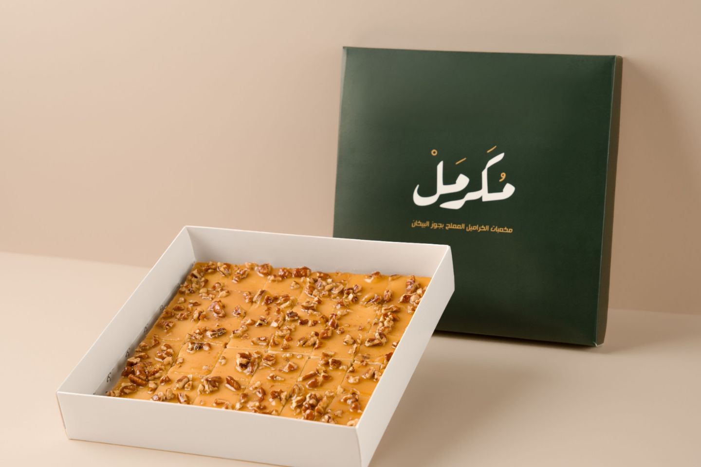 مكرمل بيكان