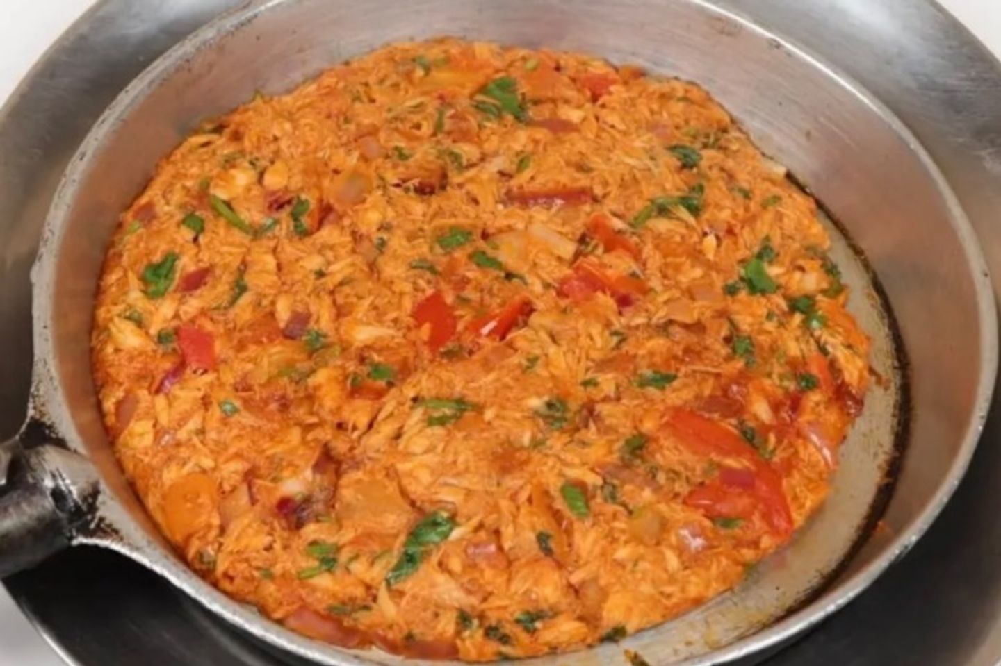 Foul Adani Tuna