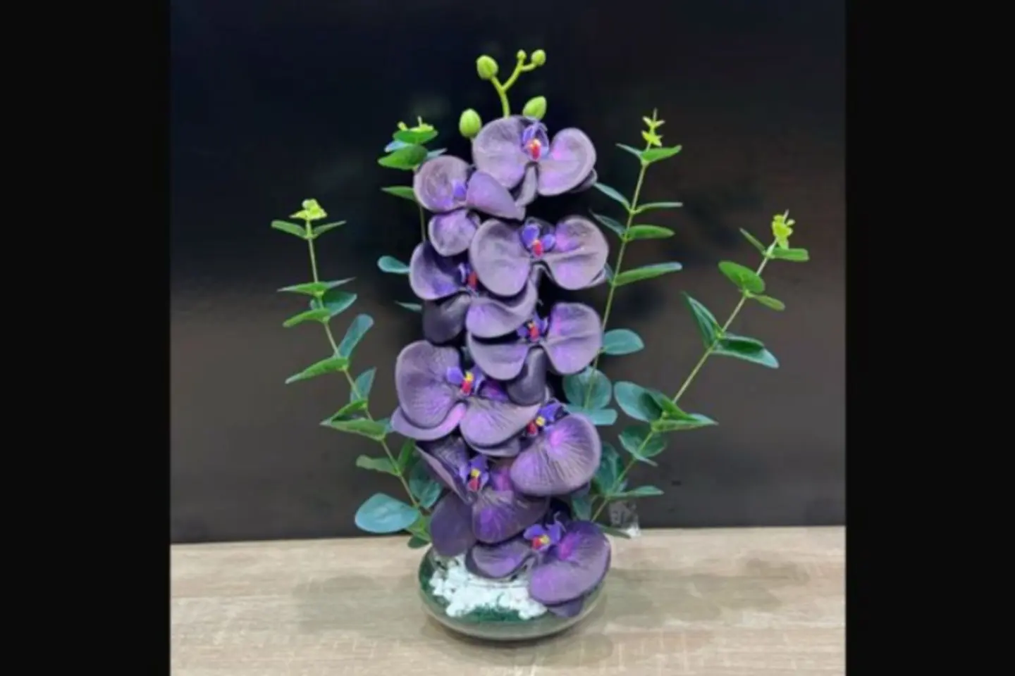 Orchid Vase   Dark Purple