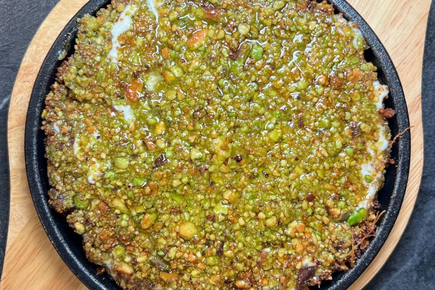كنافة قشطة مفستقة