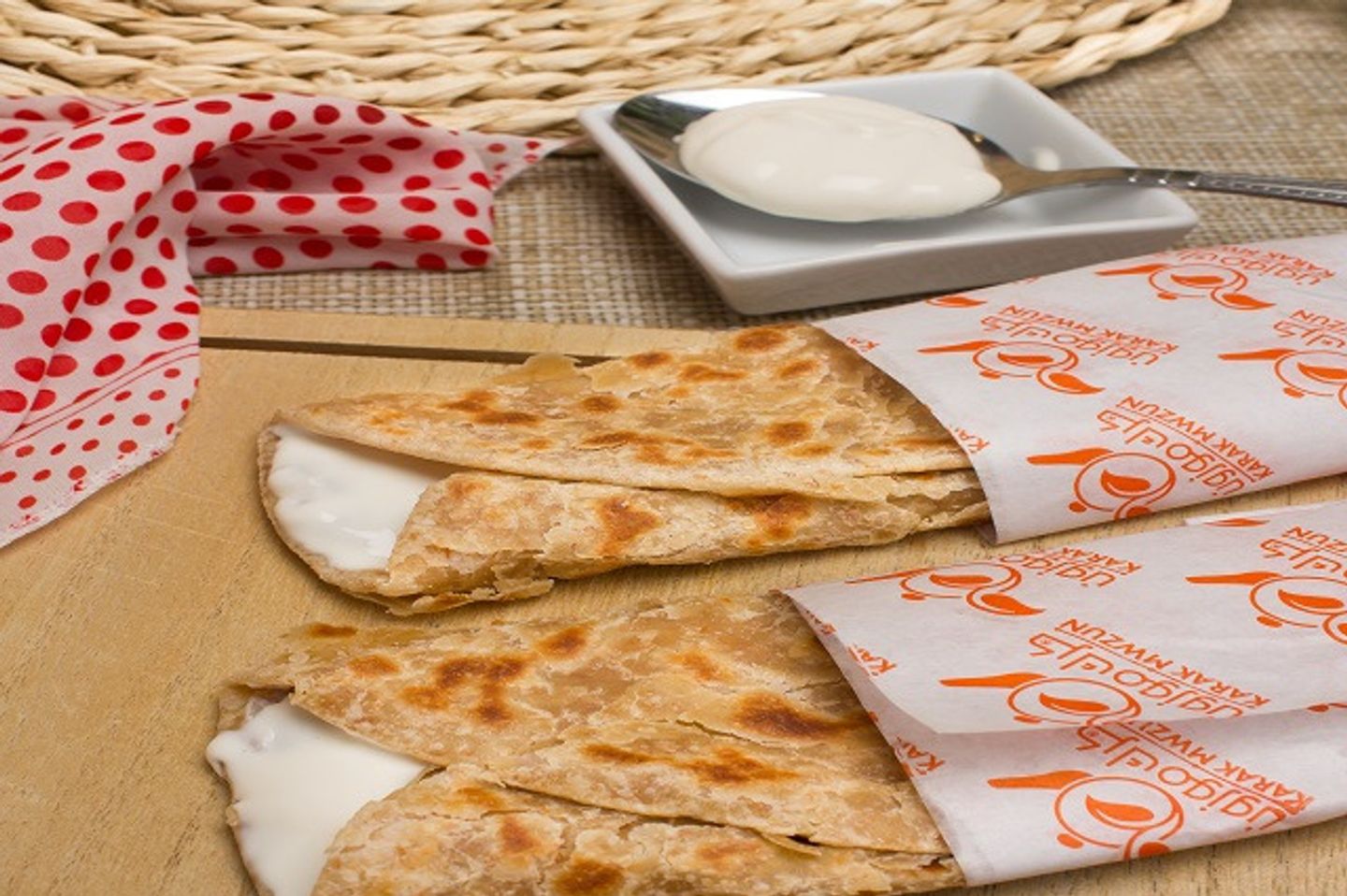 شباتي جبنة سائلة