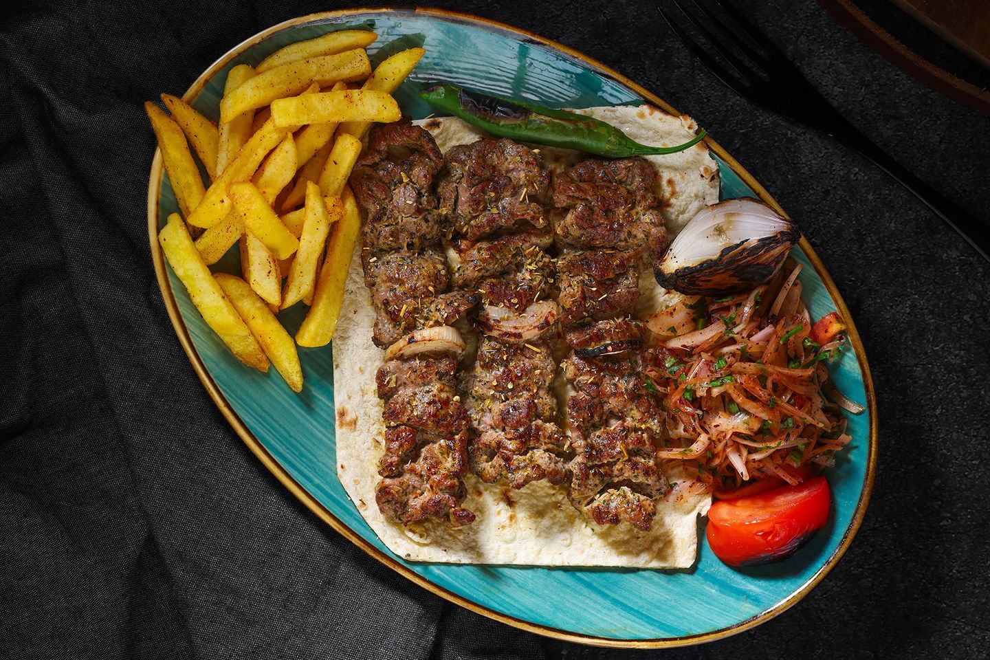 صحن شاشليك لحم