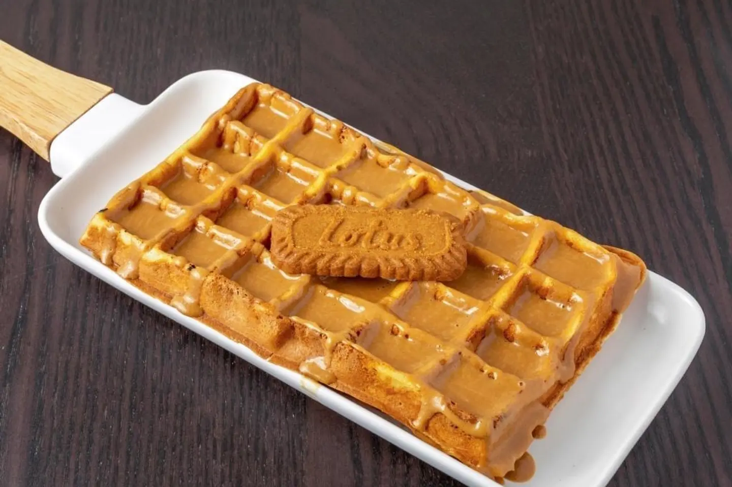 وافل باللوتس