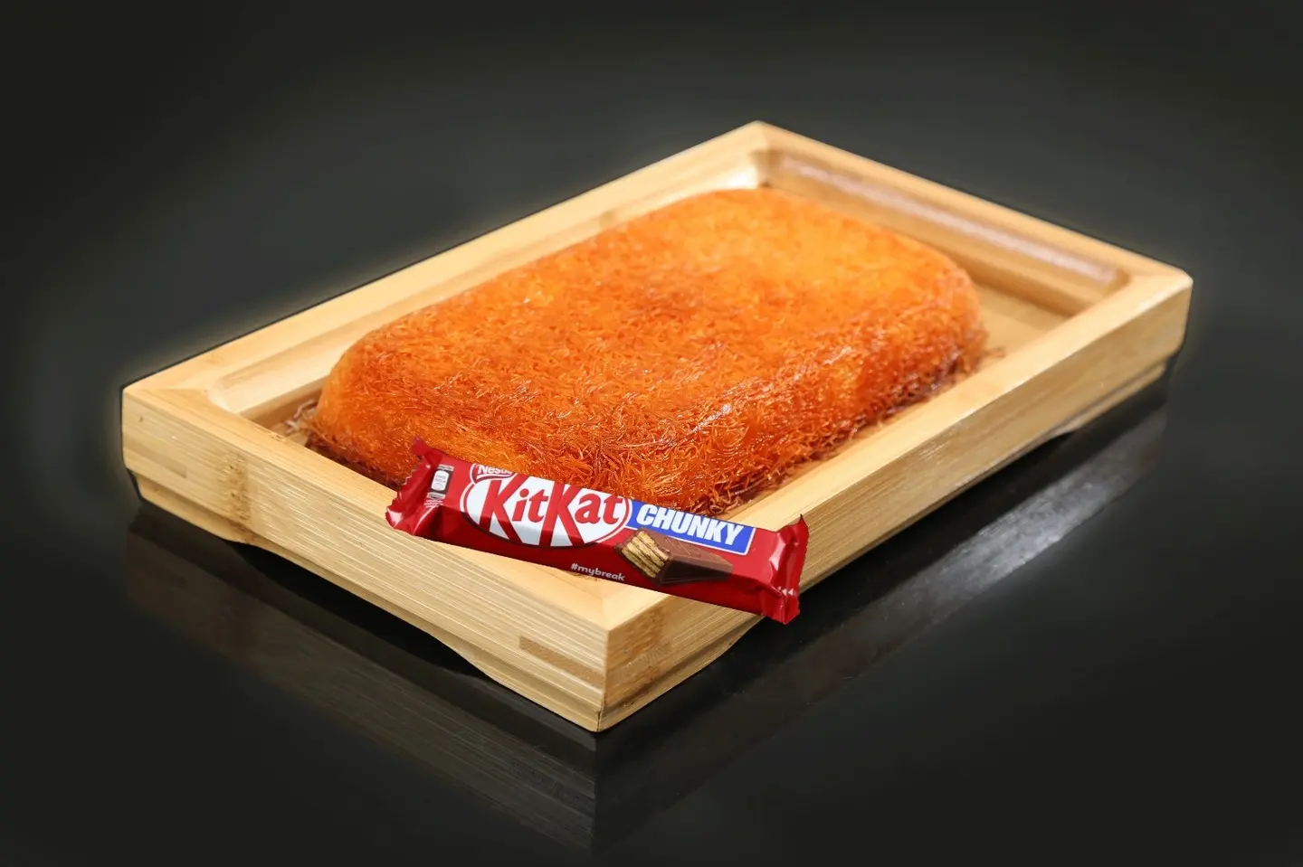 Small Stuffed With Cream And Kitkat