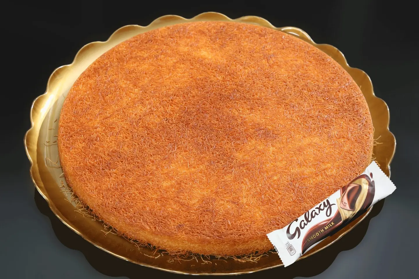 Large Circular Stuffed With Cream And Galaxy