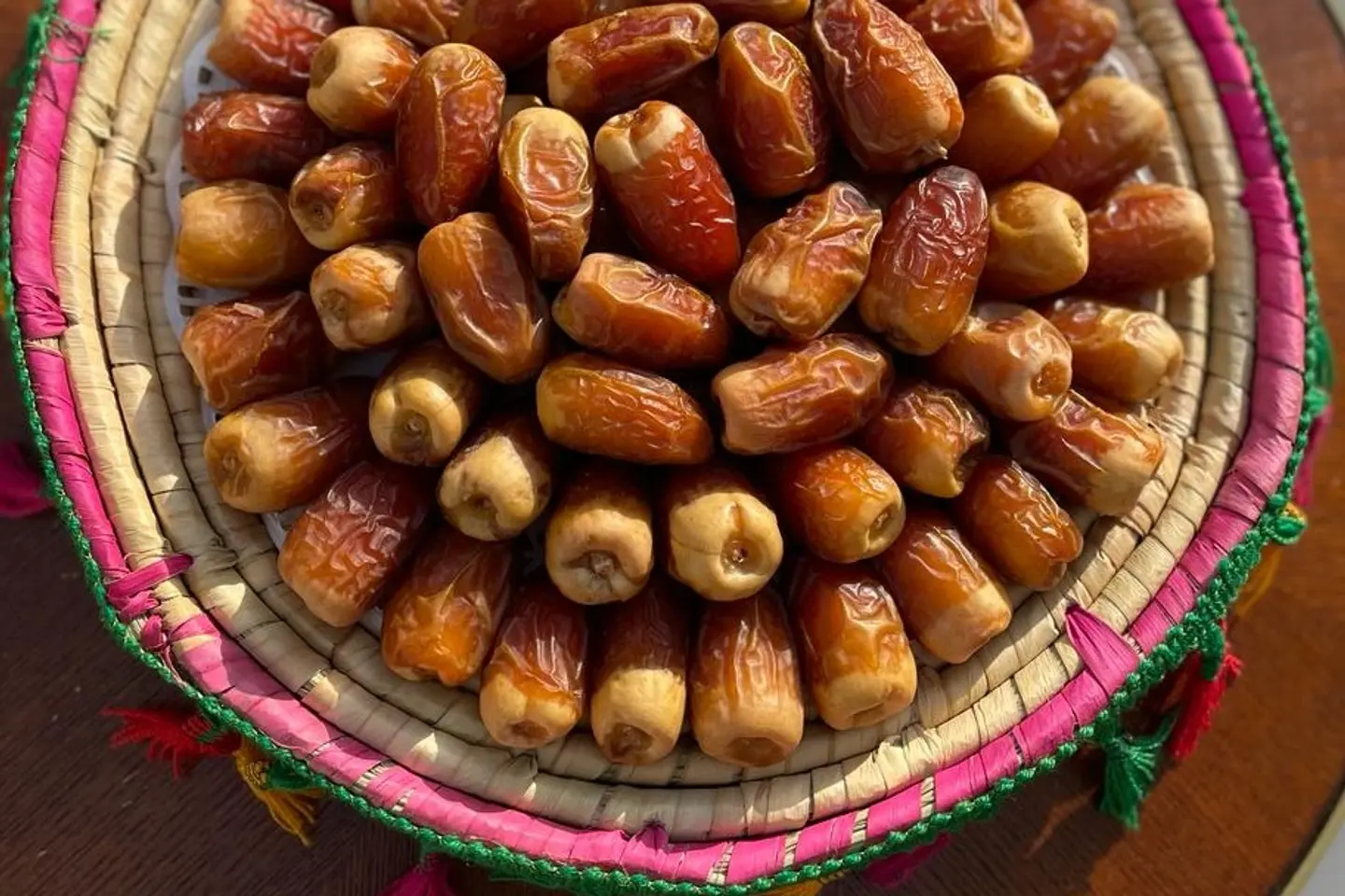 تمر صقعي فاخر-صحن تراثي