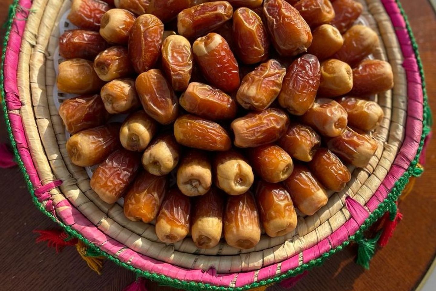 تمر صقعي فاخر-صحن تراثي