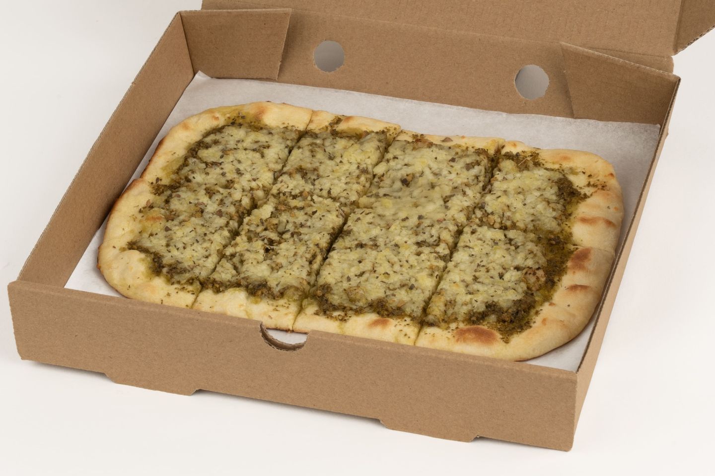 فطيرة حلوم بالبيستو