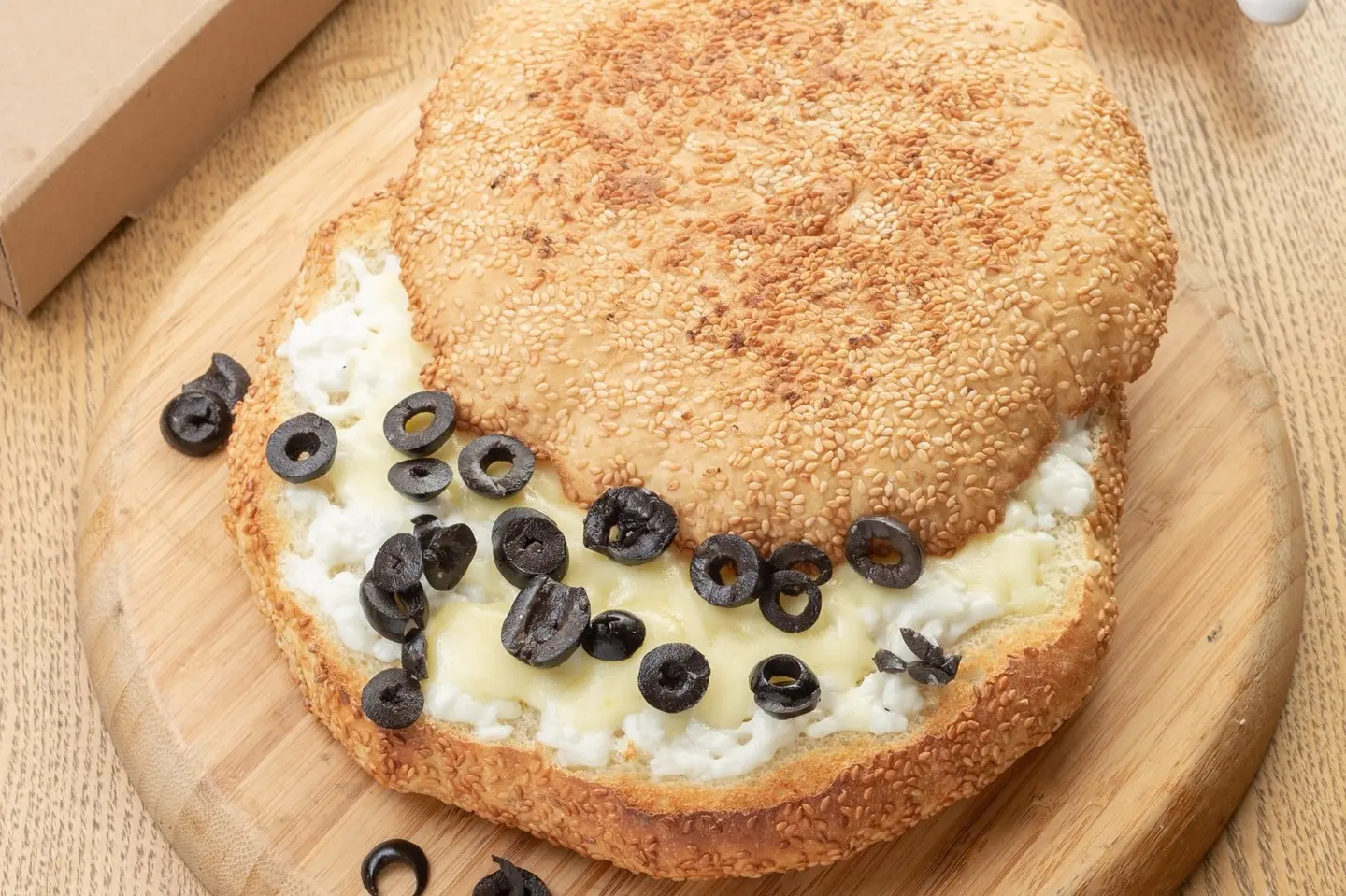 كعك قشطة عسل