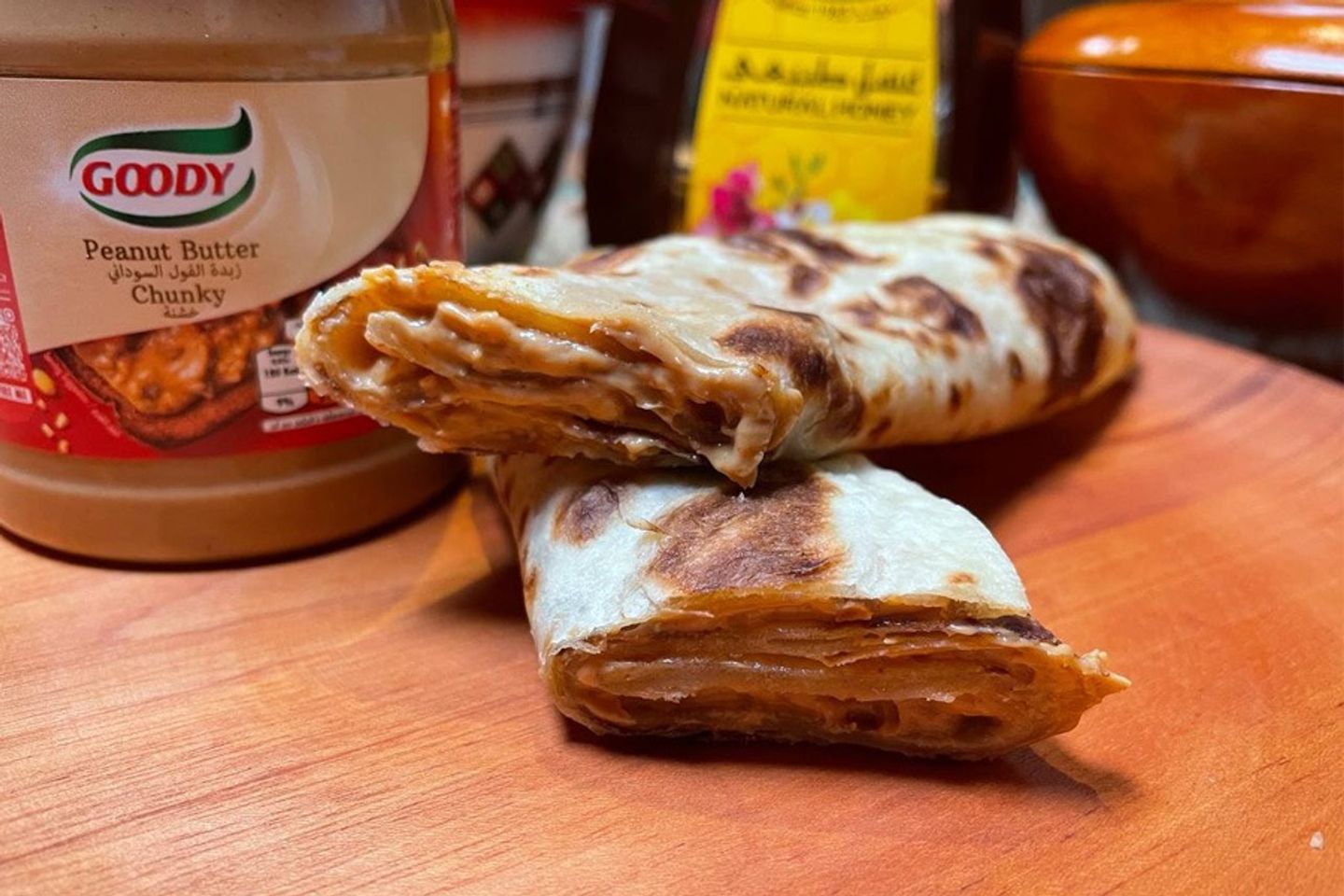 فول سوداني مع عسل طبيعي