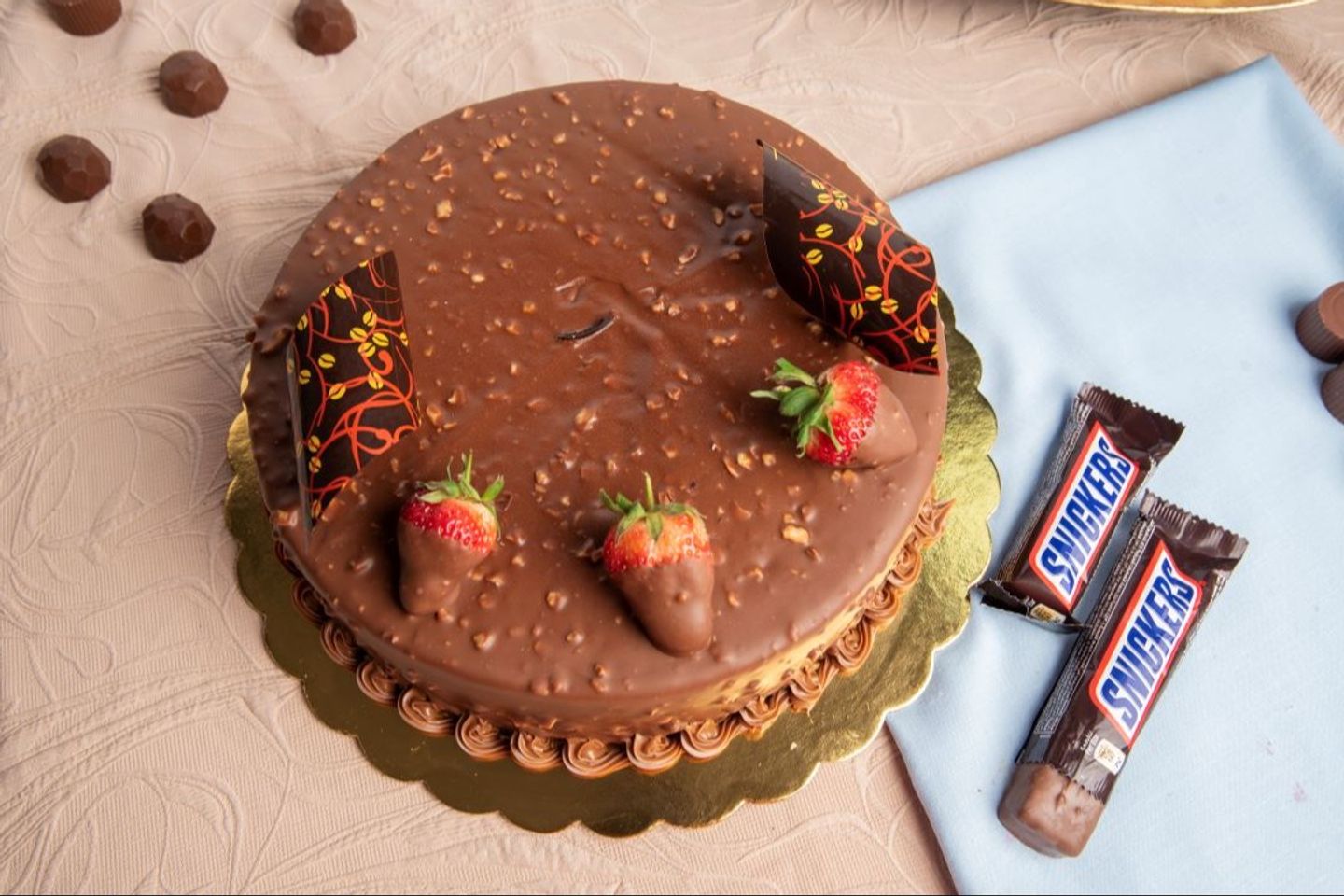 Snickers Cheesecake