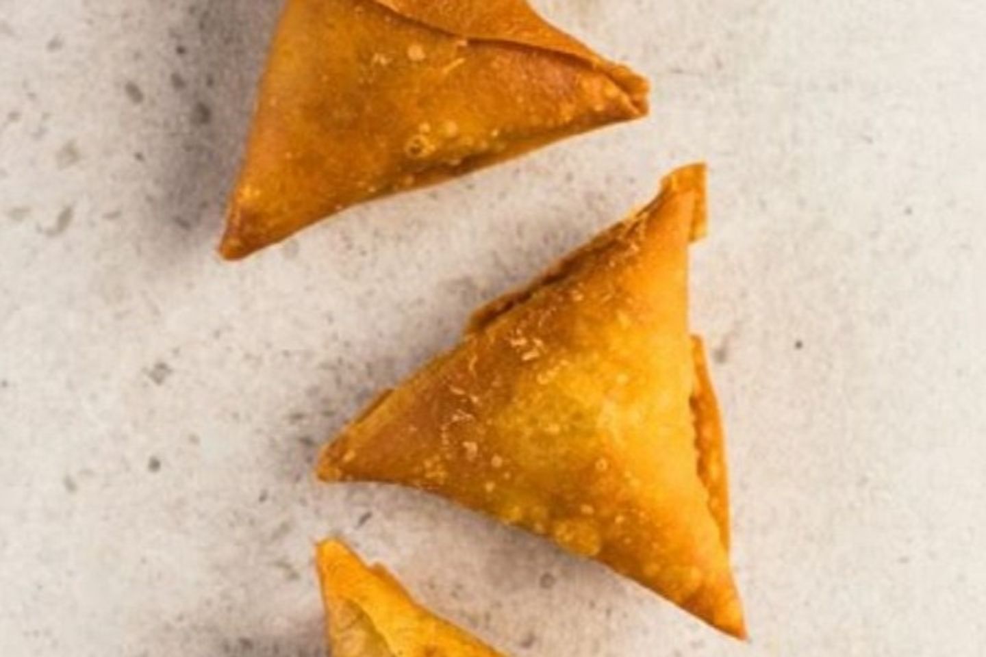 سمبوسة جبنة مشوية