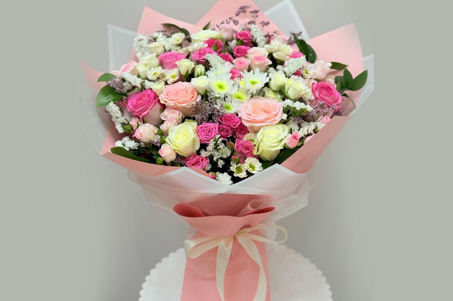 Lights Bouquet  Natural Rose