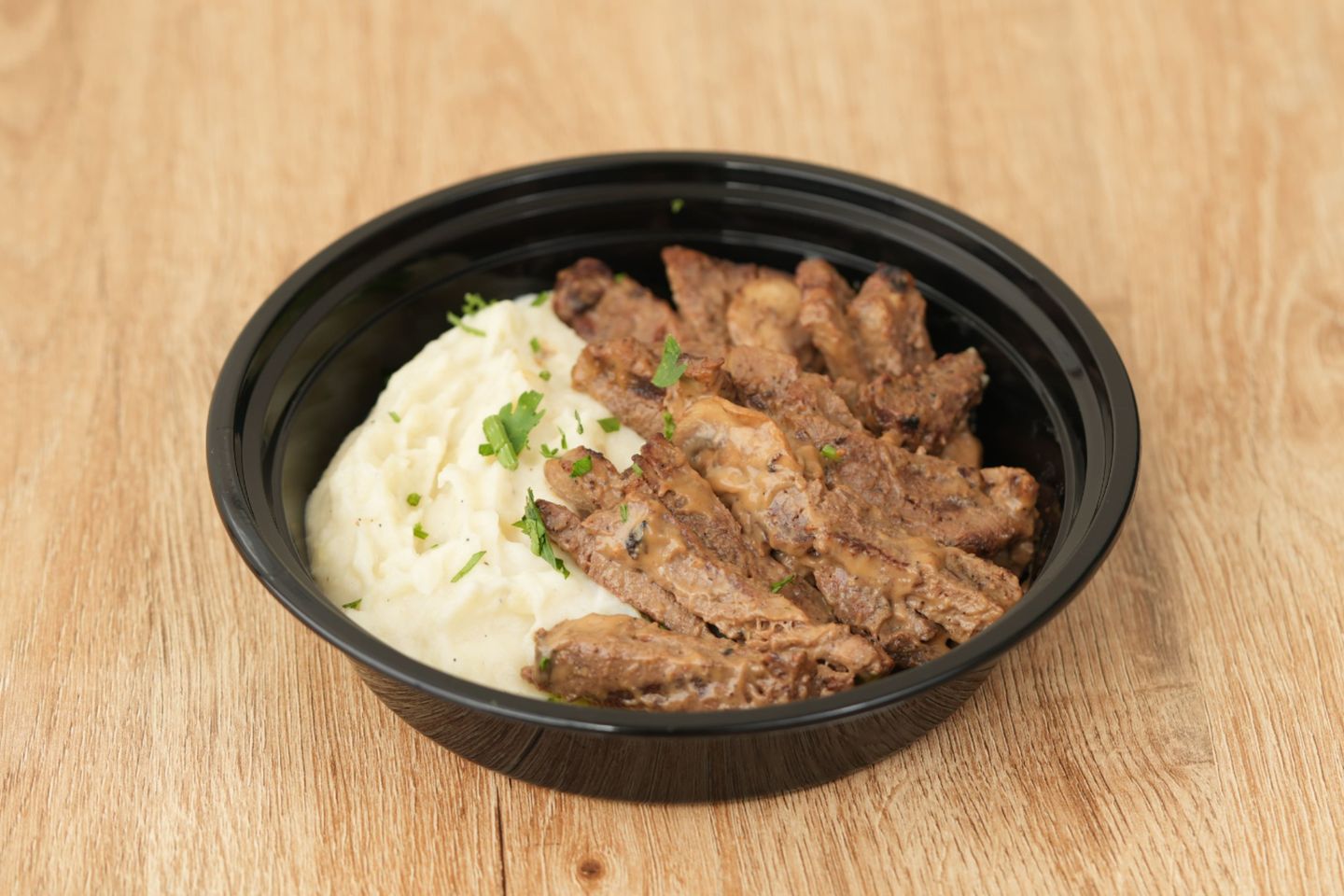 Tenderloin Beef Steak With Mashed Potato - 100 Gram