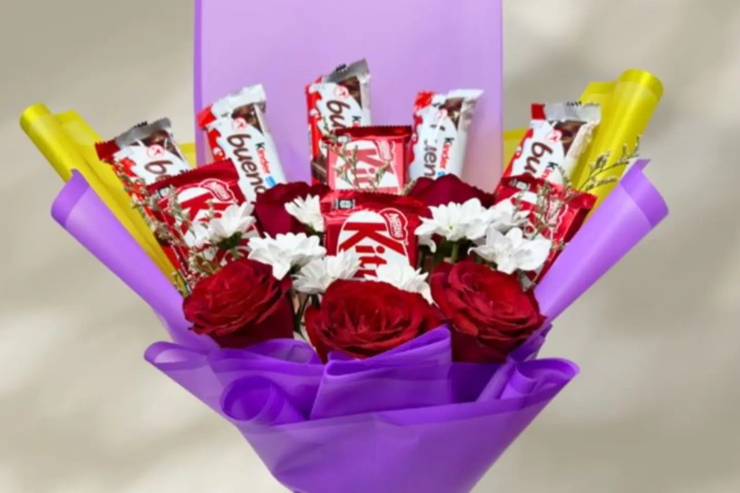 باقة شكليت الورد