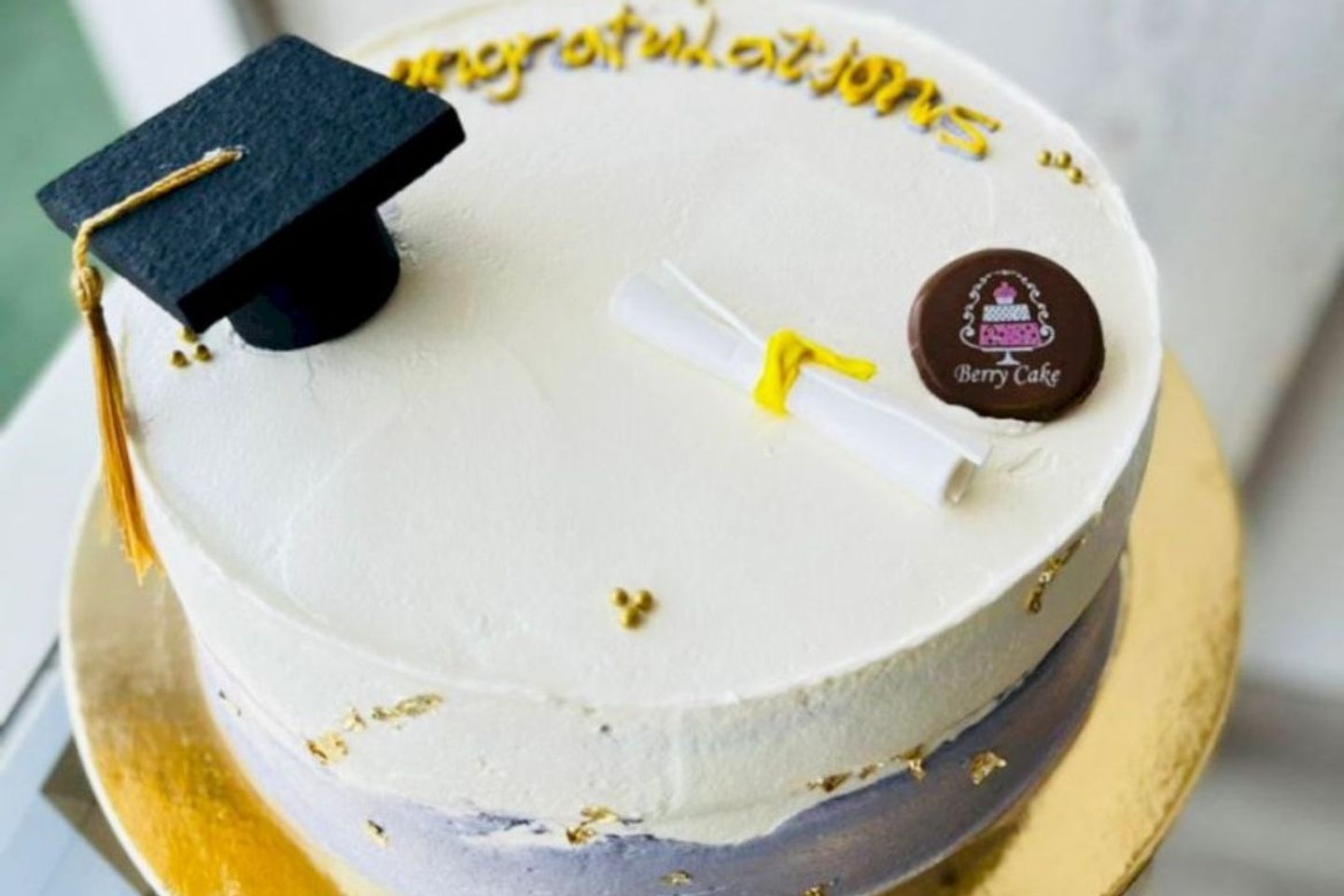 Graduation Cake 8 In