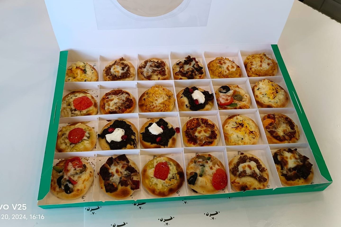Family Mini Box 24 Piece