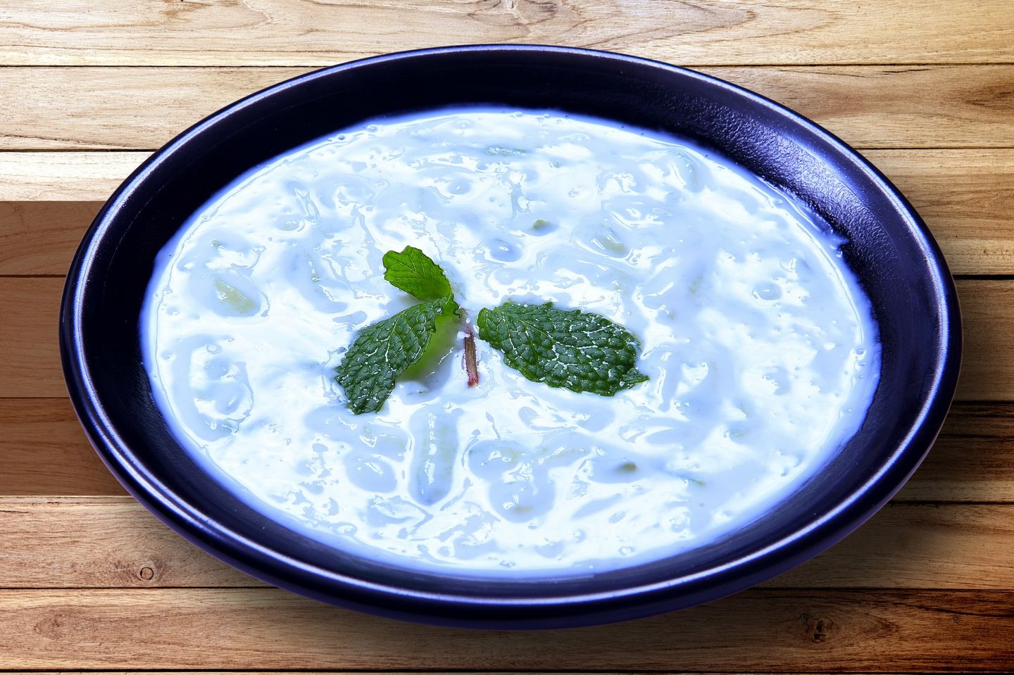 سلطة لبن بالخيار