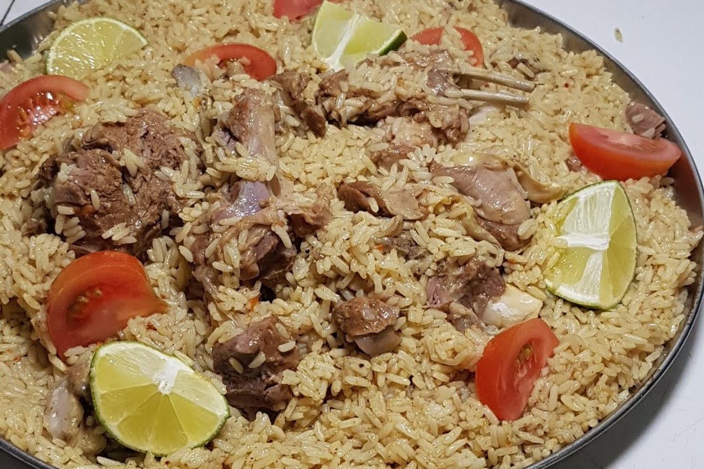كيلو مضغوط لحم مع العصيدة