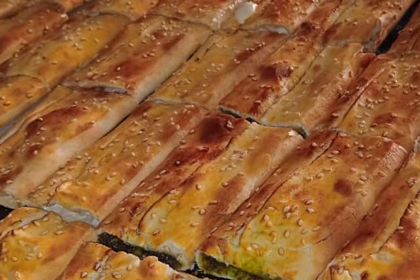 فطيرة لبنه بالزعتر