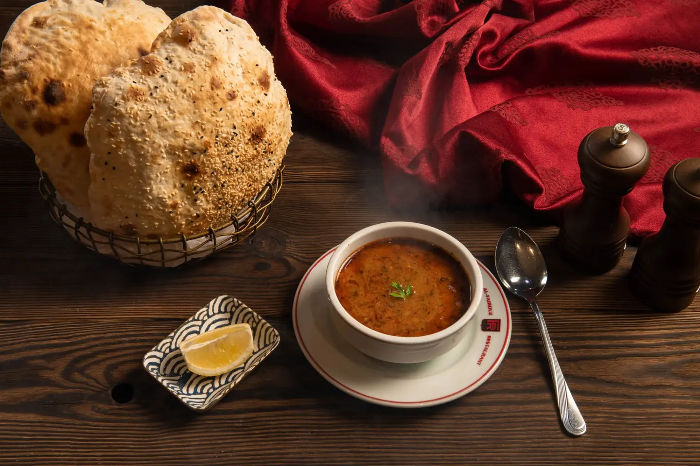 شوربه عدس أحمر