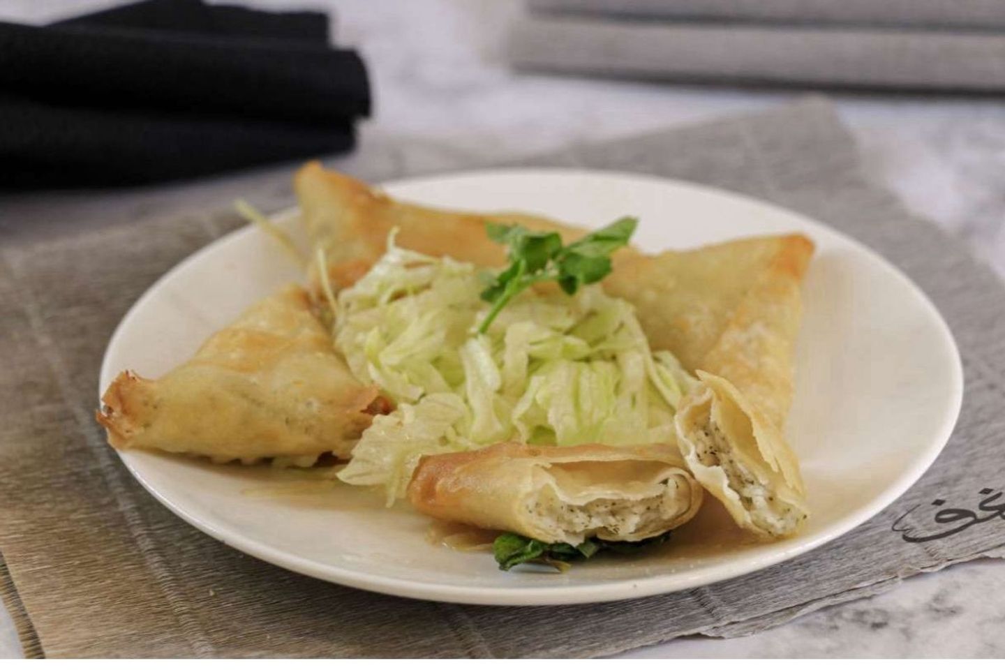 سمبوسة جبنة