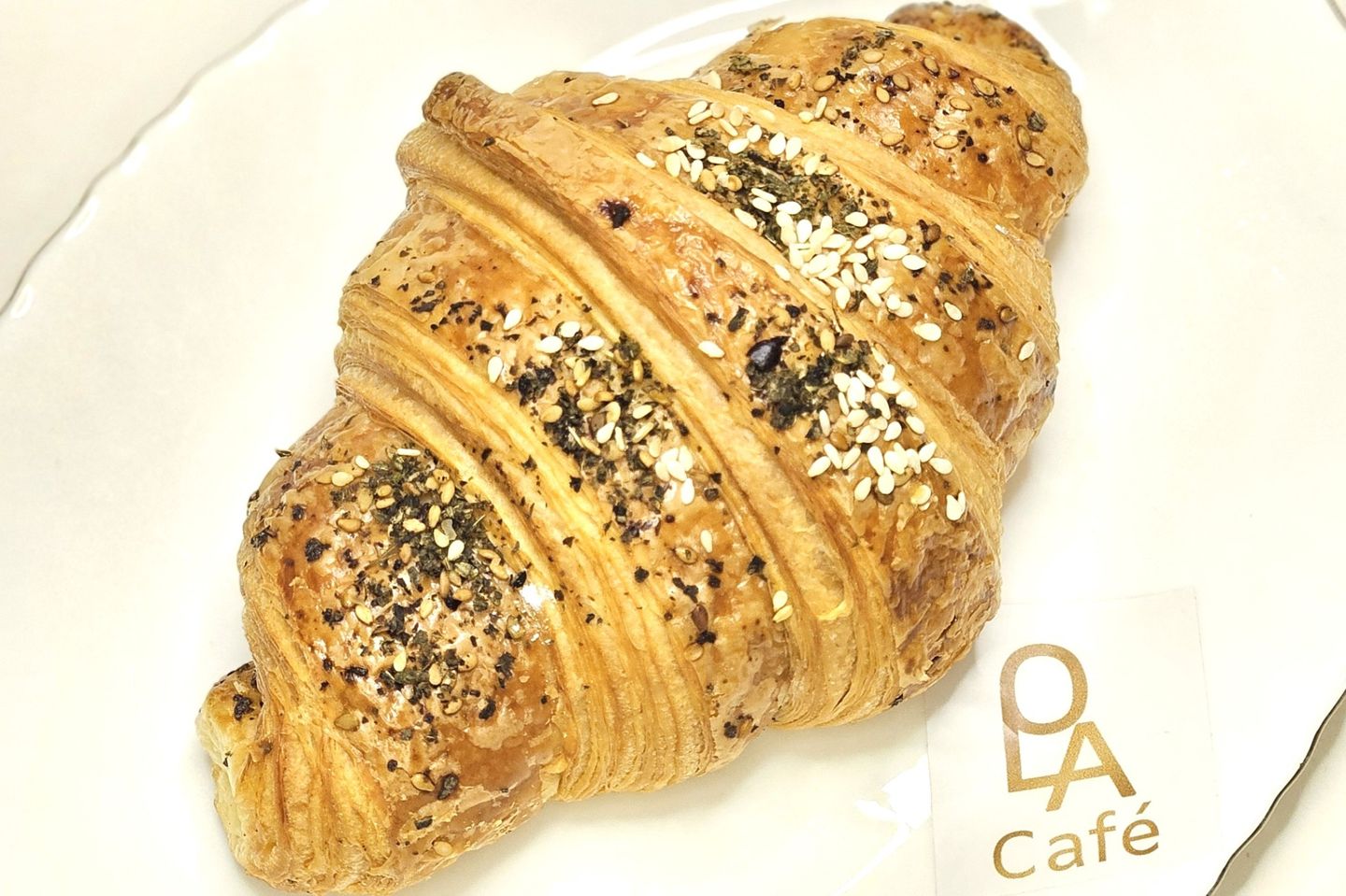 زعتر تشيز كرواسون