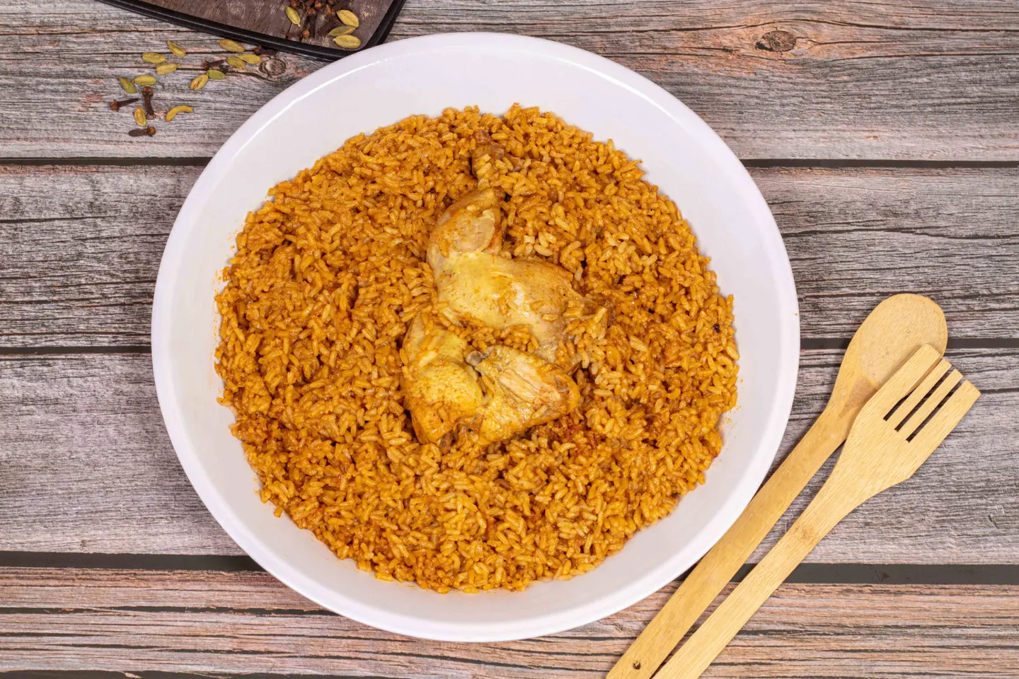 مضغوط العقبة دجاج - نص رز أحمر