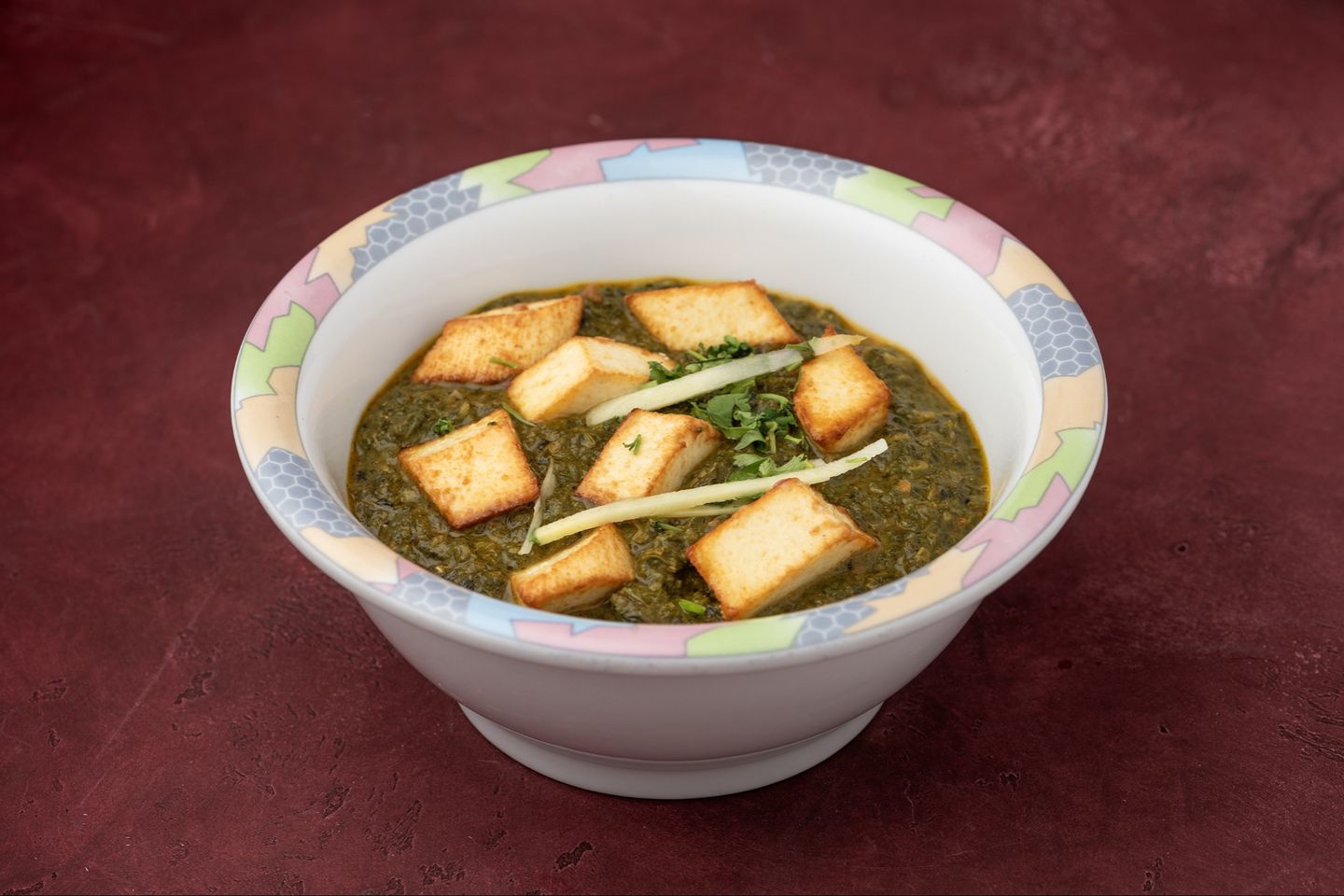 سبانخ بالجبنة