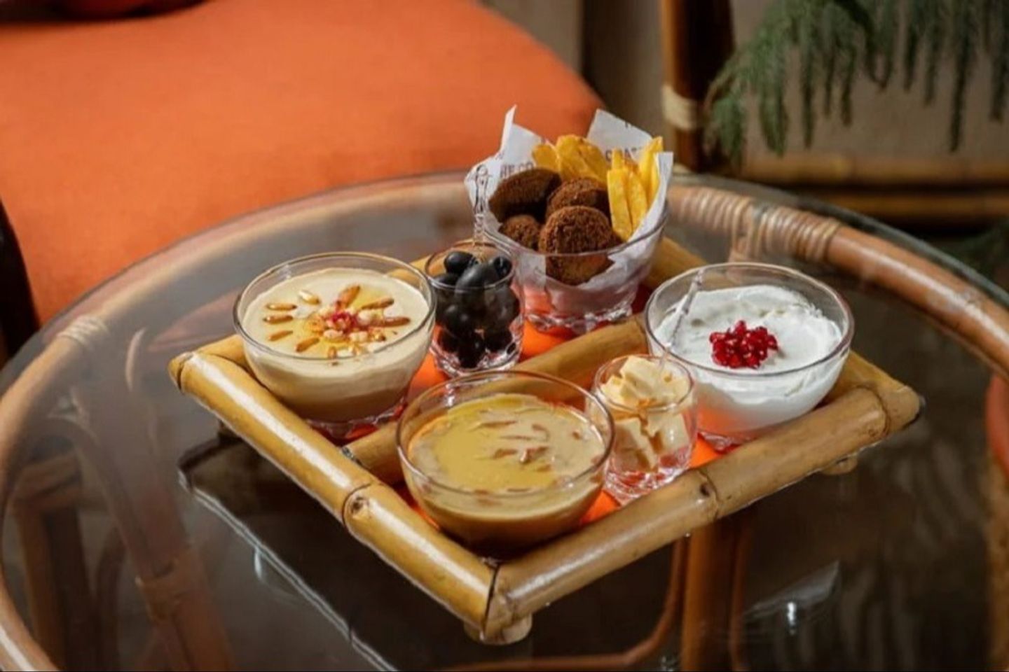 فطور شرقي عدد ستة اصناف