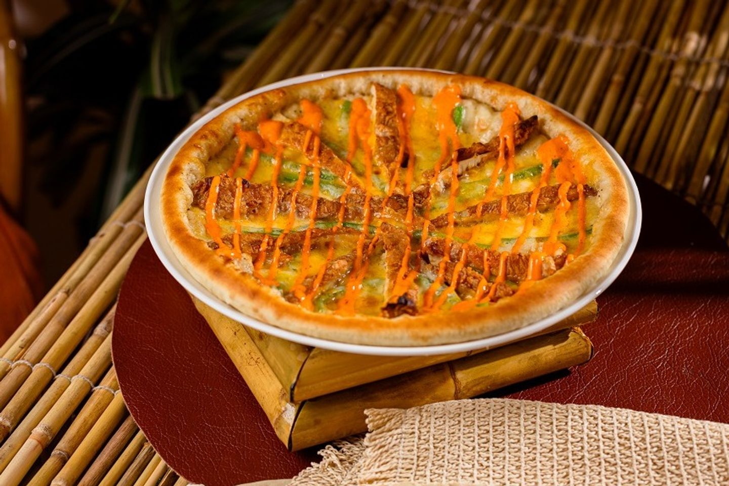 Dynamite Chicken Pizza