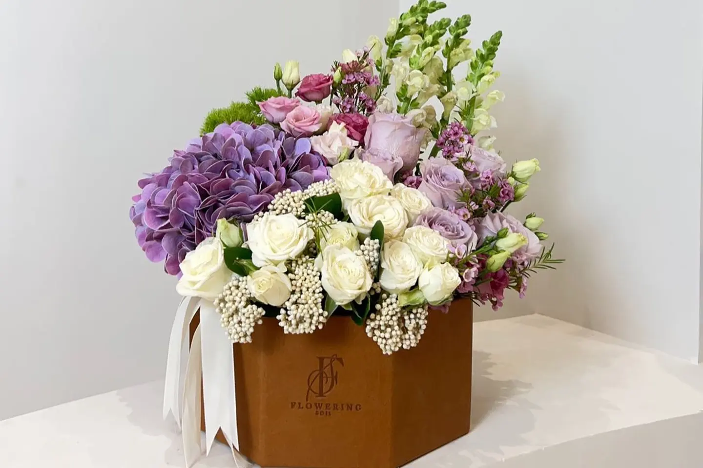 قاعدة الورد الطبيعي