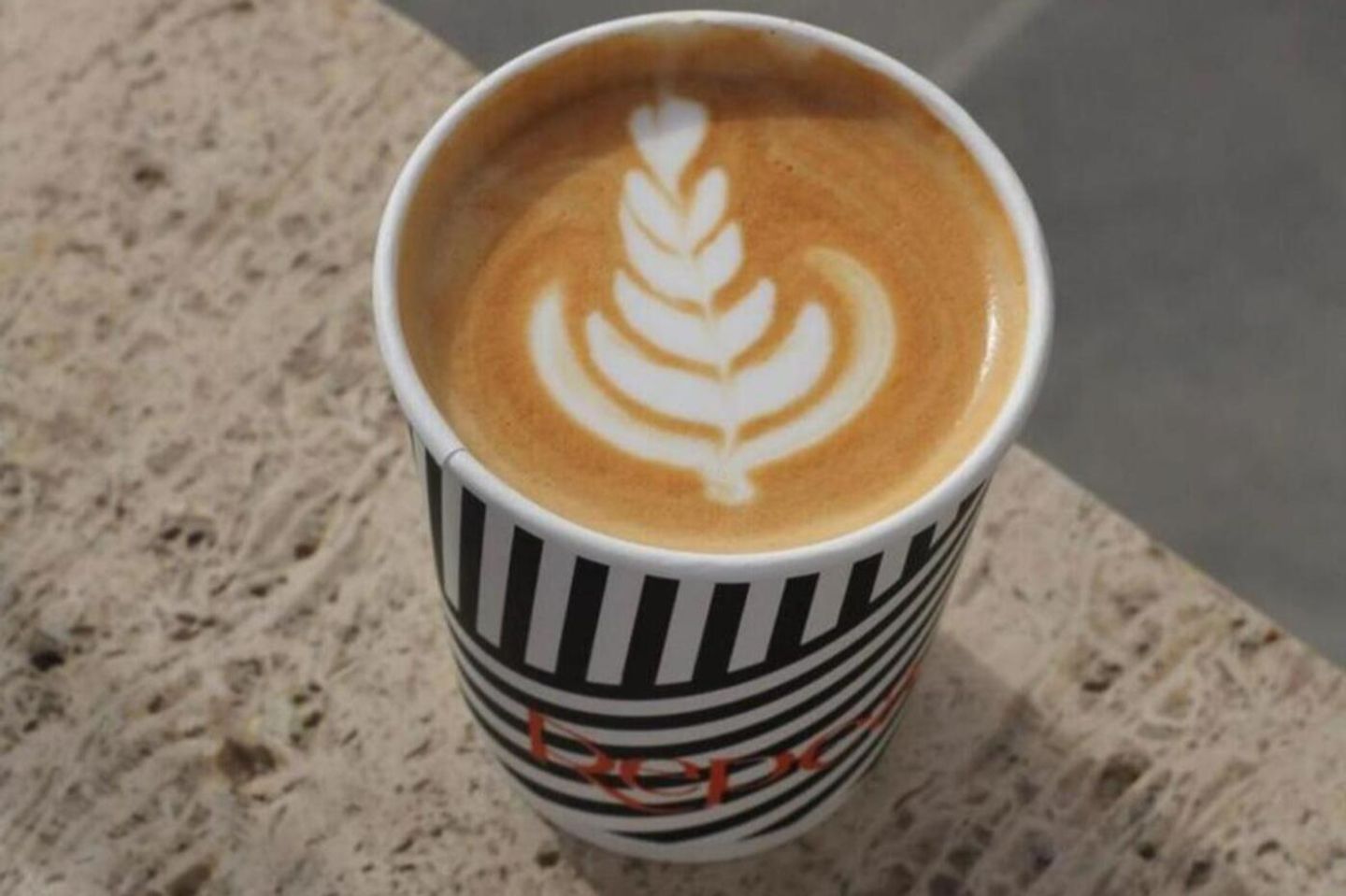 لاتية