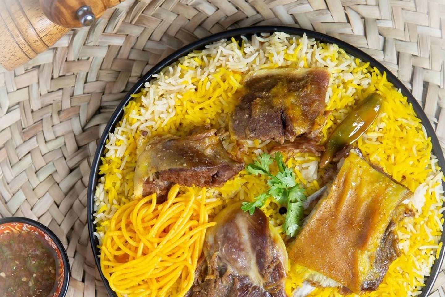 نفر لحم مثلوثه