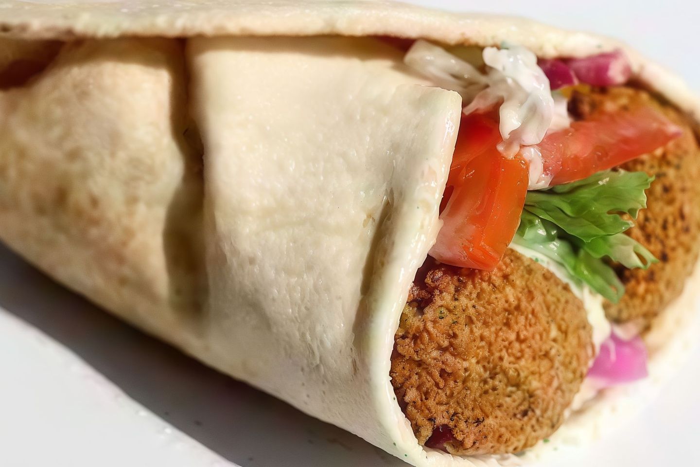 ساندوش طعمية بالجبنة